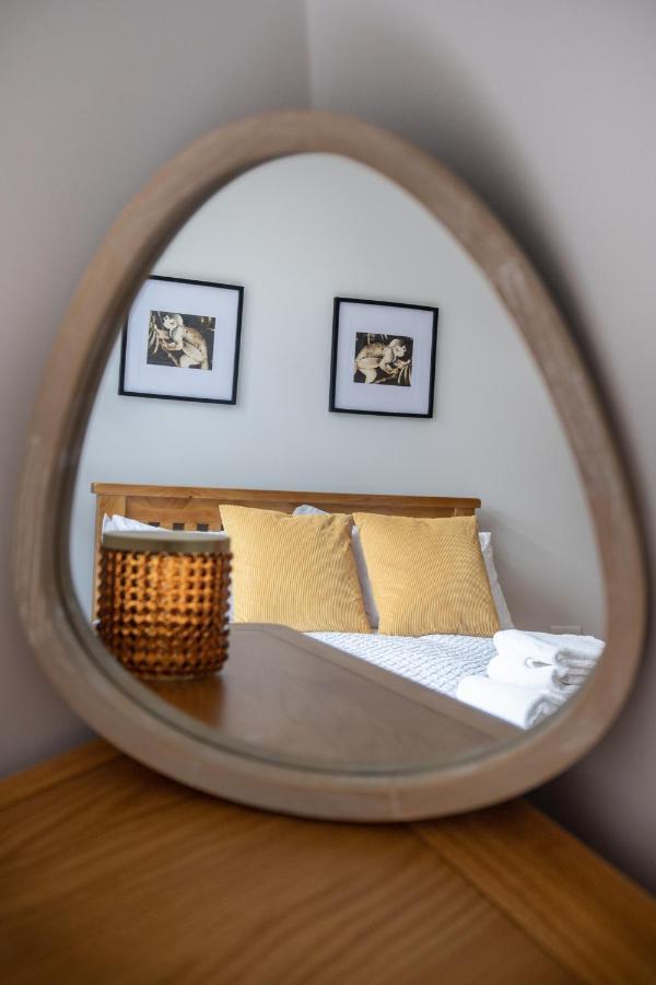 Amazing New Spacious Apartment In Se1 London Exterior photo